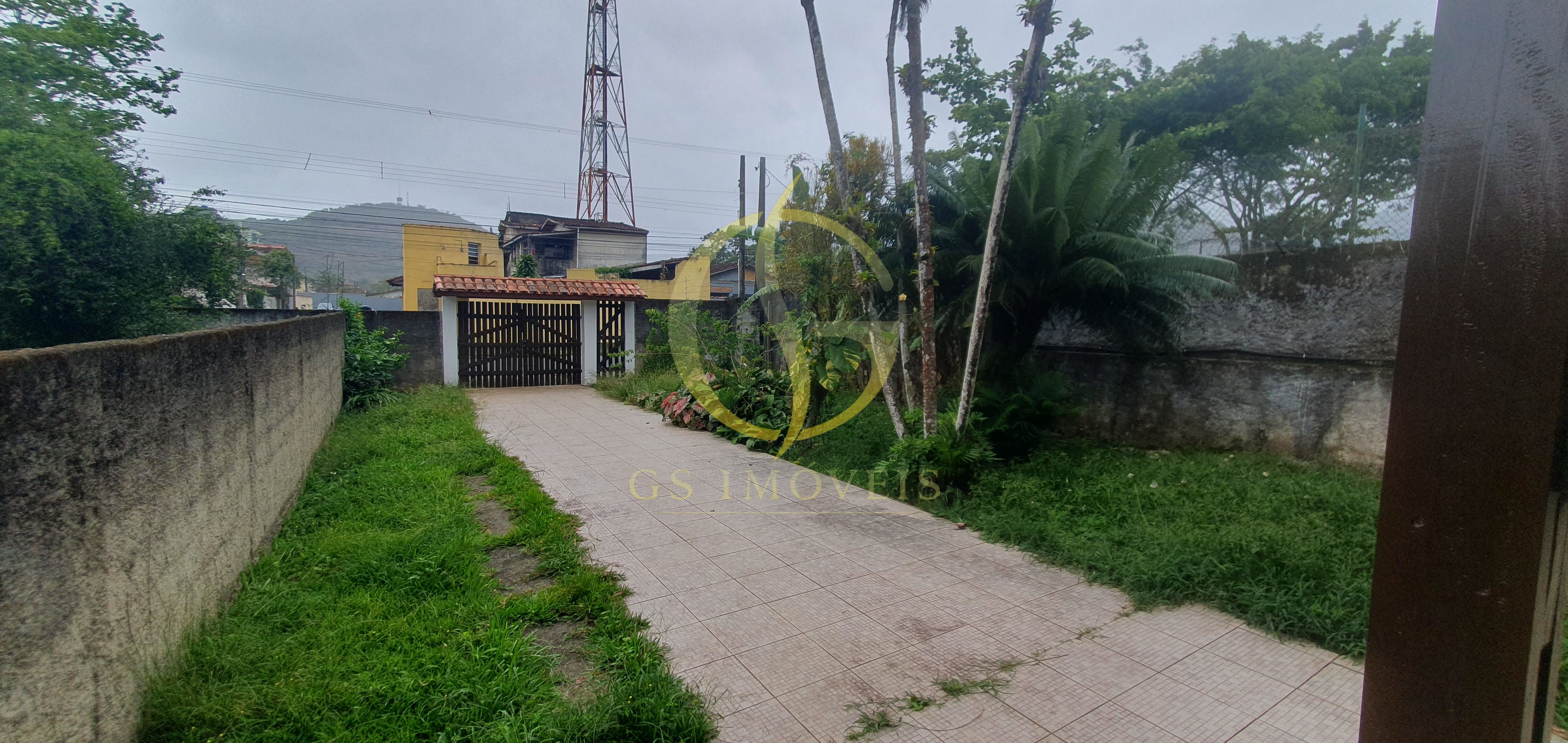 IMPERDIVEL IMOVEL NA MARTIM DE SÁ COM 2 TERRENOS - Foto 3