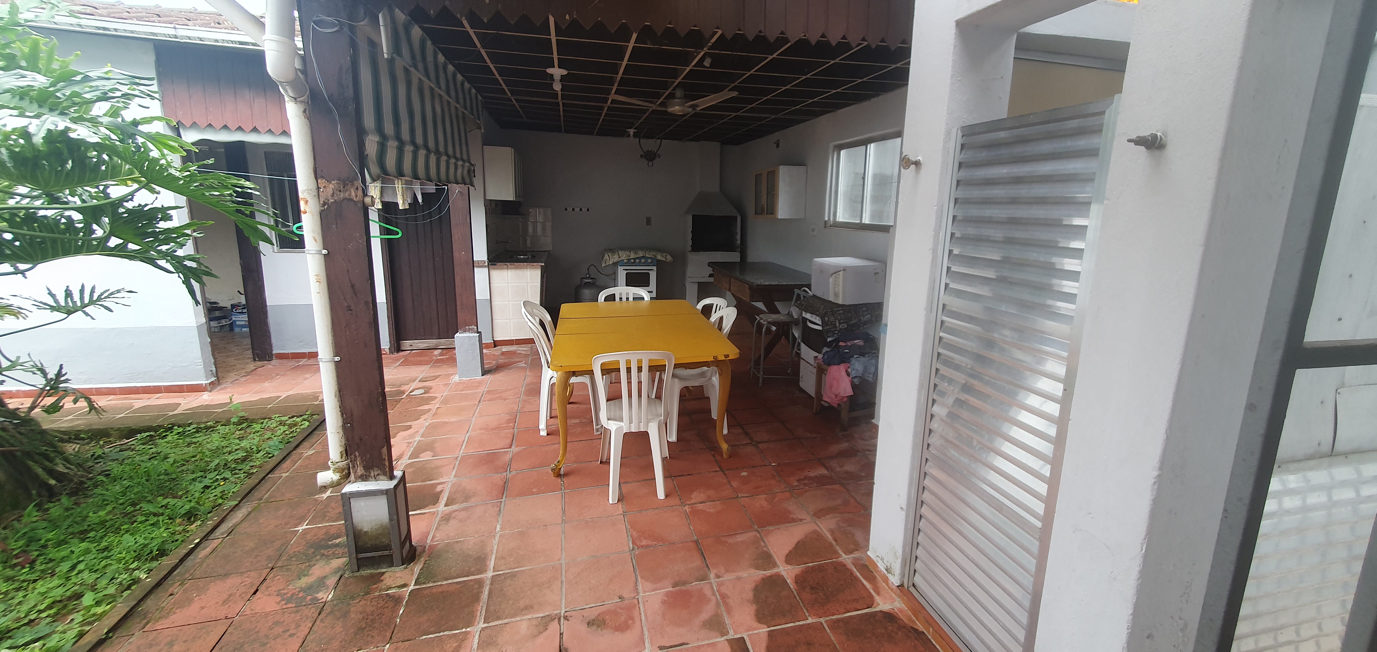 IMPERDIVEL IMOVEL NA MARTIM DE SÁ COM 2 TERRENOS - Foto 2