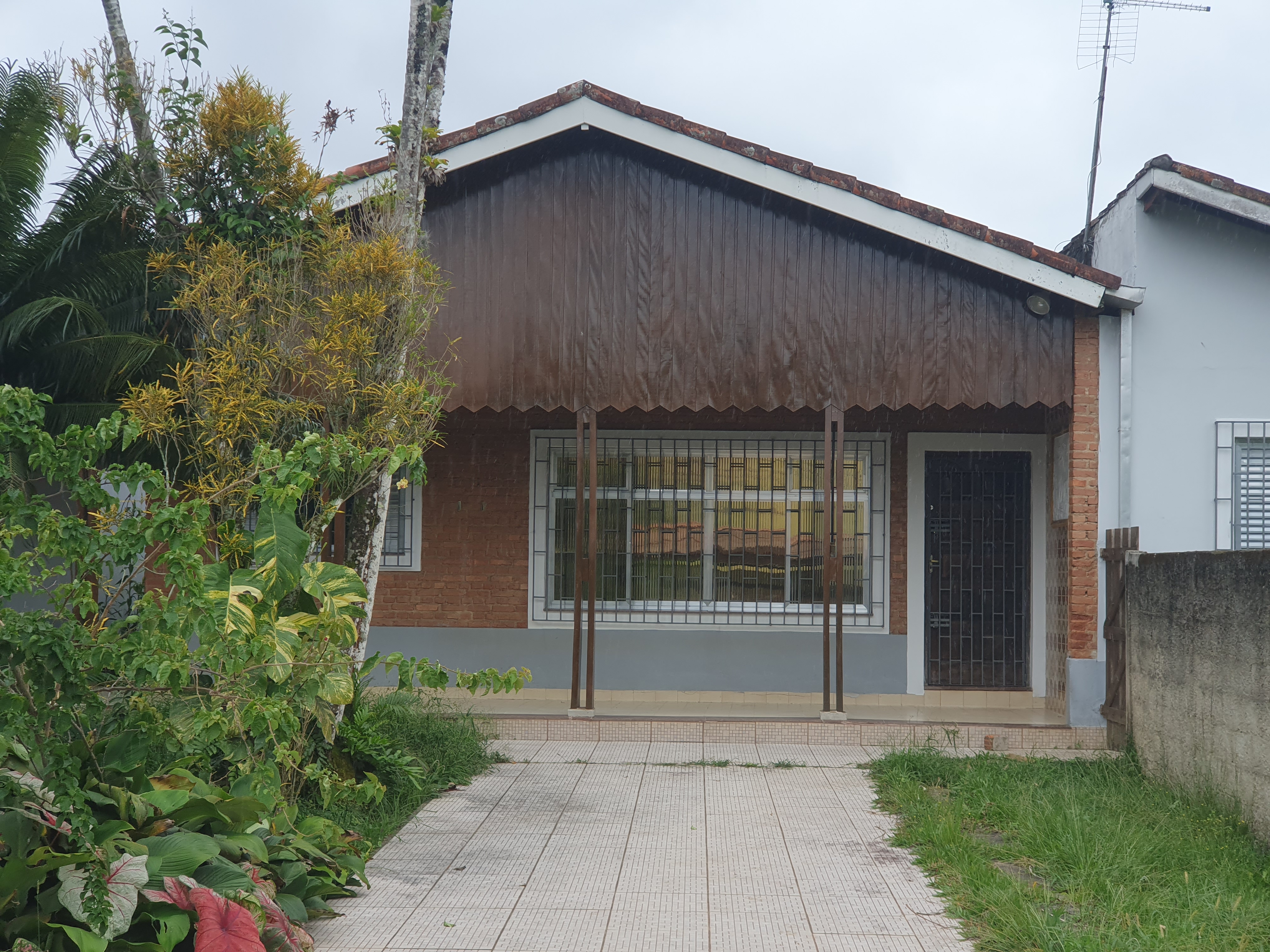 IMPERDIVEL IMOVEL NA MARTIM DE SÁ COM 2 TERRENOS - Foto 3