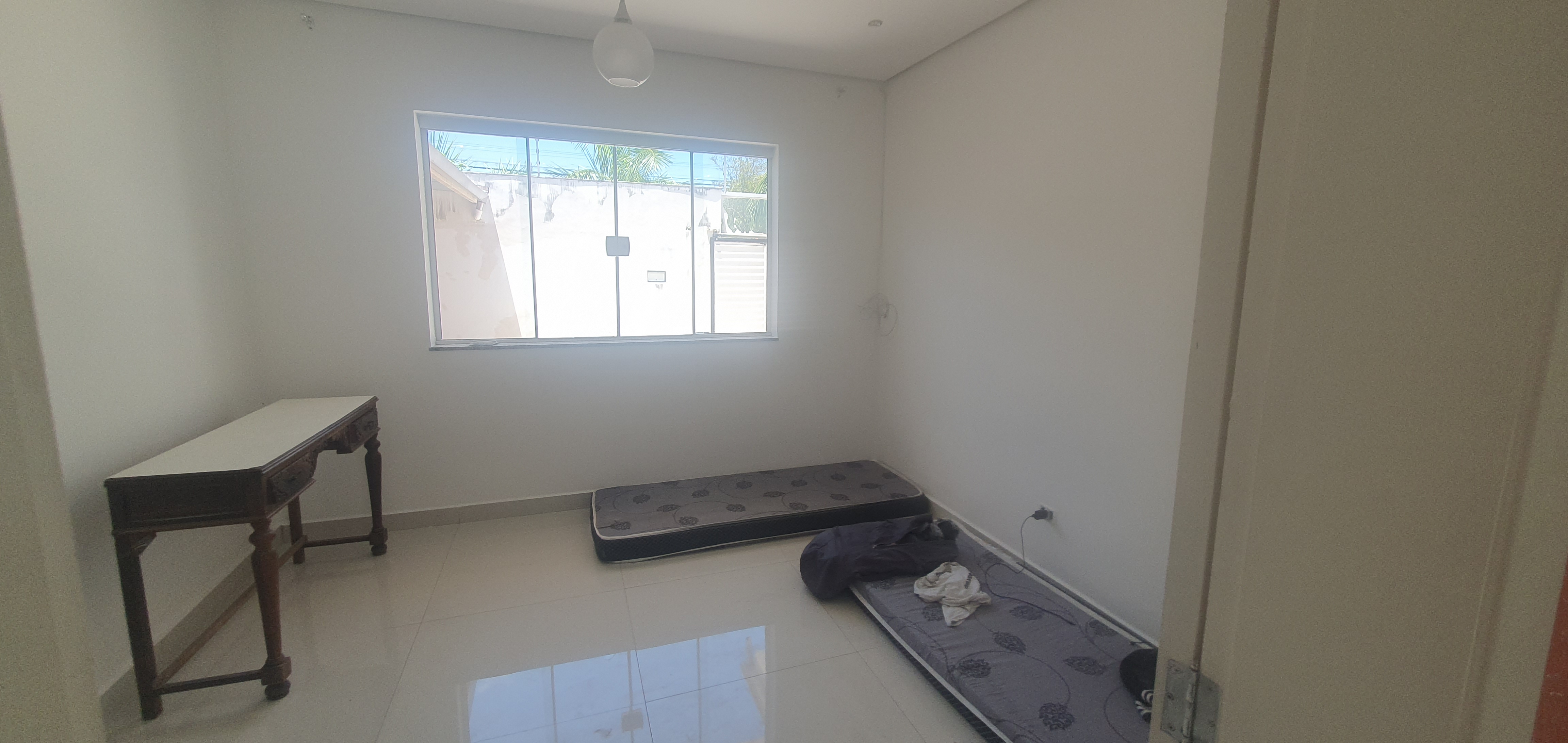 CASA TERREA NA MARTIM DE SÁ COM PISCINA