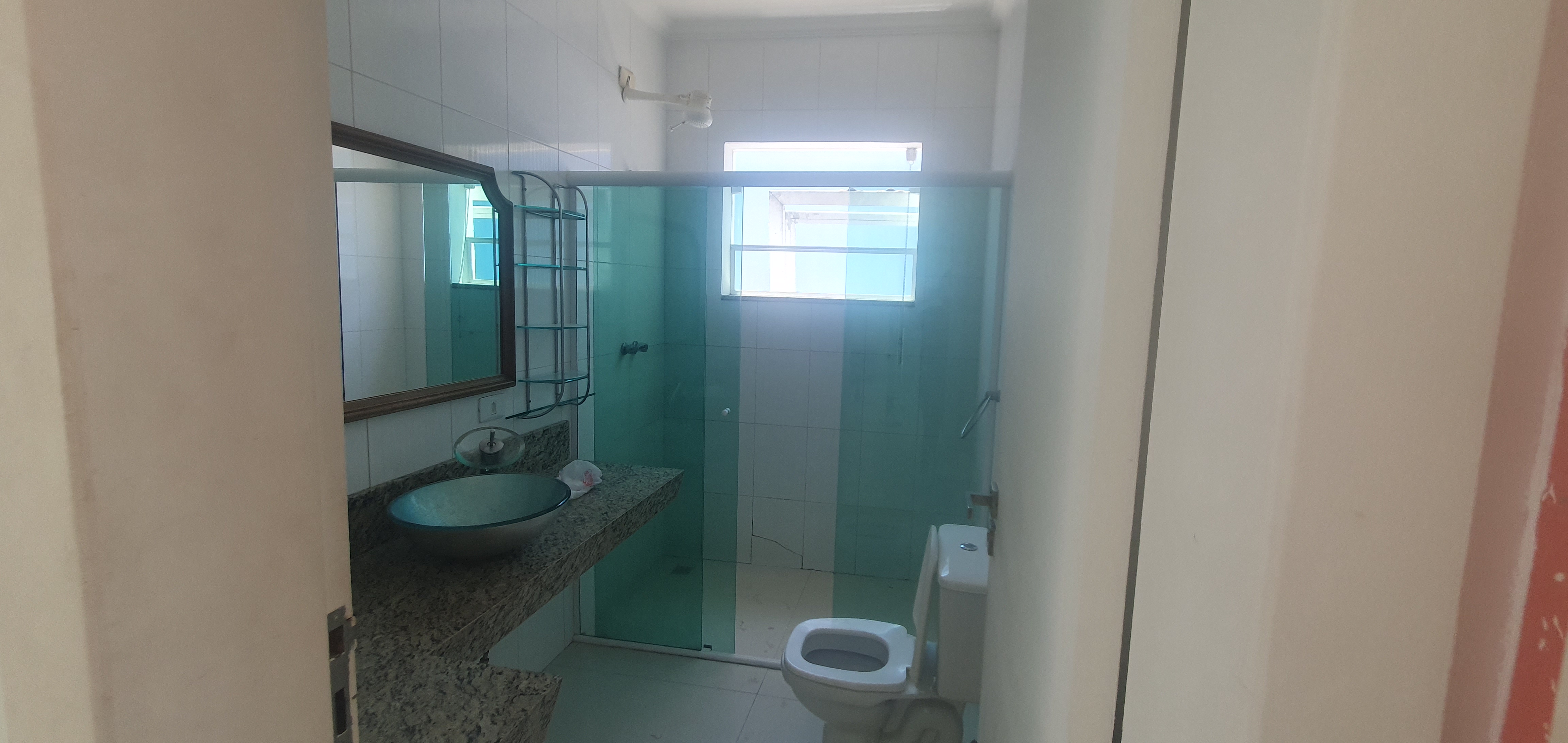 CASA TERREA NA MARTIM DE SÁ COM PISCINA - Foto 4