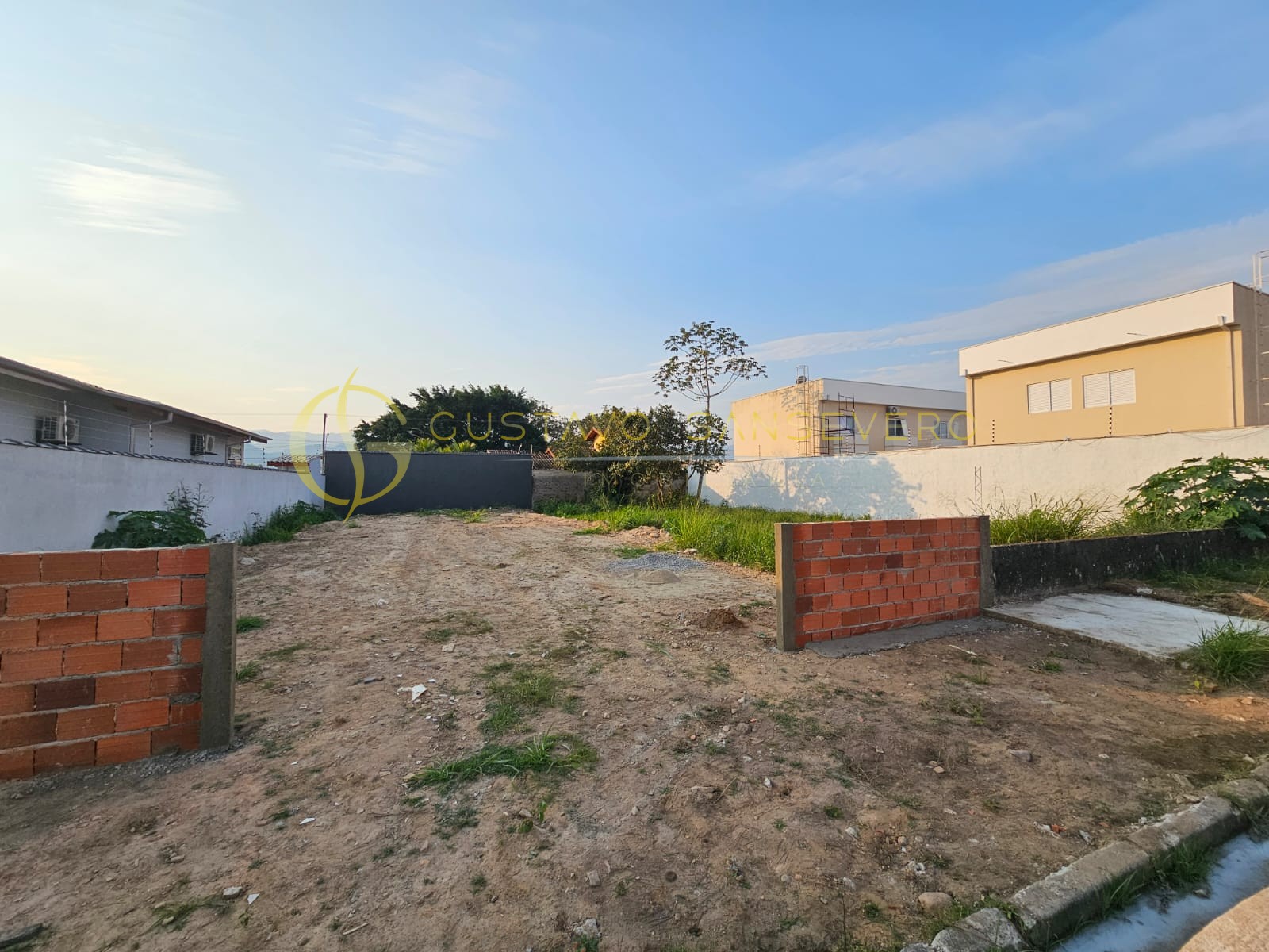 Terreno à venda no bairro Pontal de Santa Marina em Caraguatatuba, SP - com 360m² (12x30), ótima oportunidade de investimento! - Foto 4