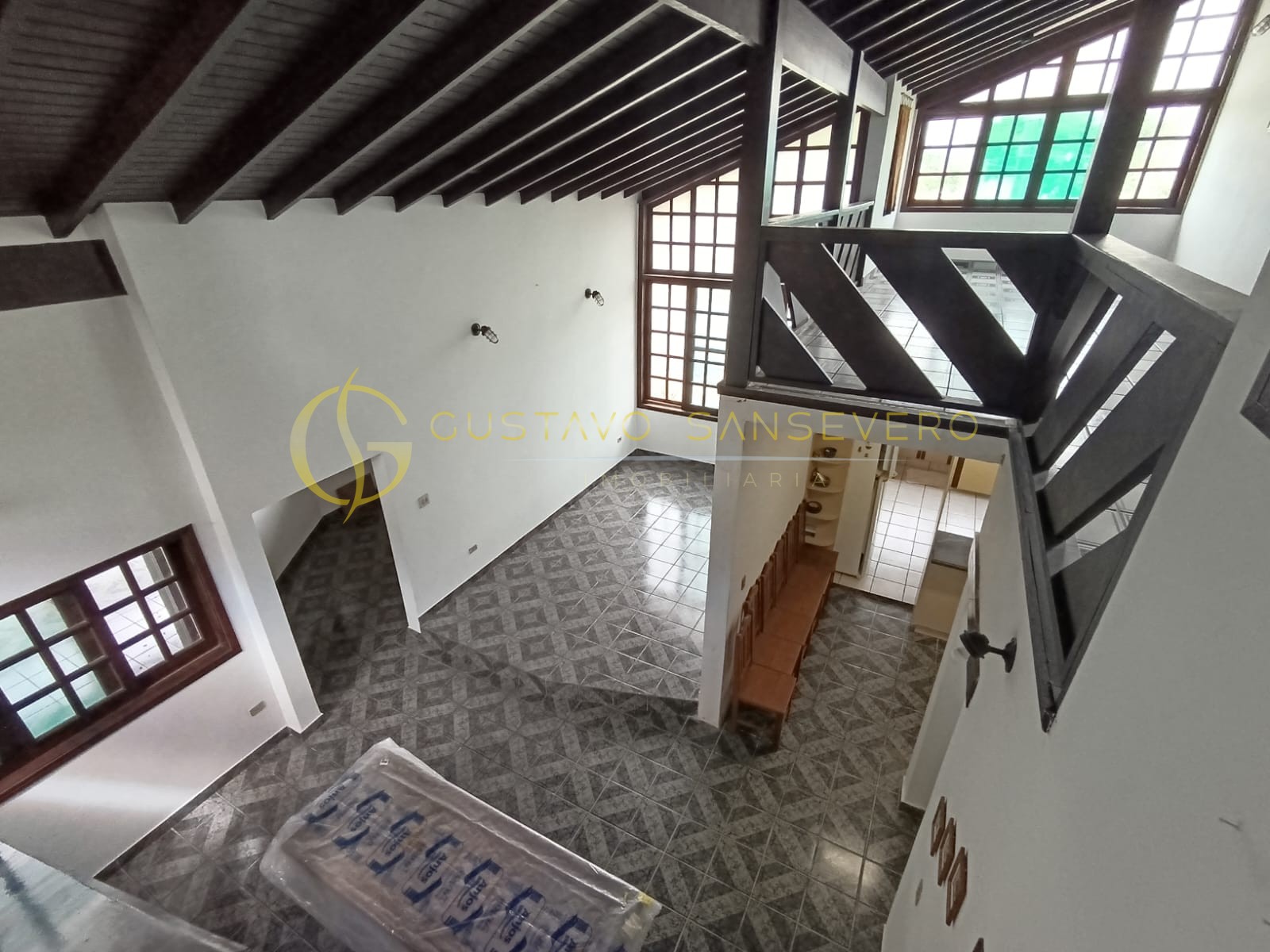 Sobrado á venda no Pontal Santa Marina com 5 dormitórios 5 banheiros garagem coberta para 2 carros - Foto 2