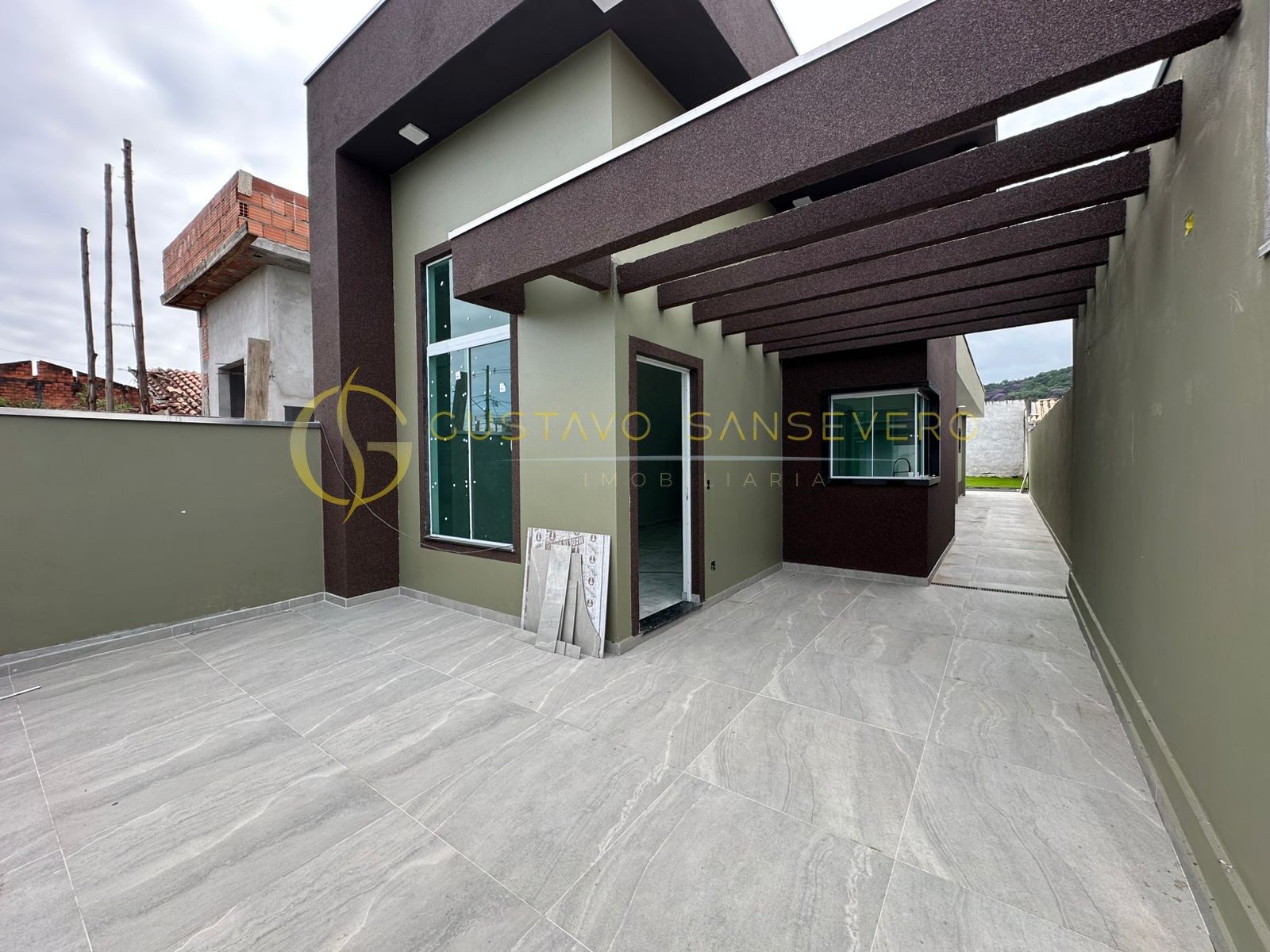 3 Dormitórios - Gaivotas - Fino Padrão - Caraguatatuba-SP