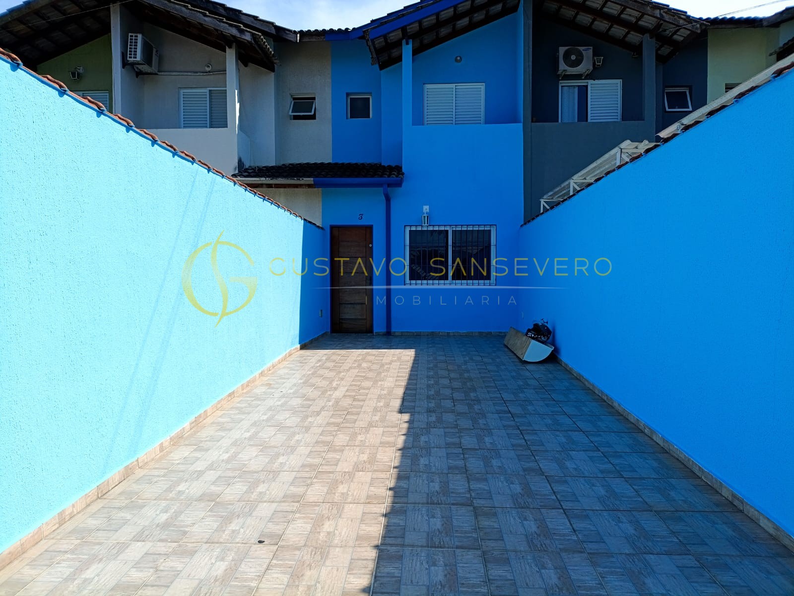 Sobrado disponível para  locação com 3 dormitórios sendo 2 suítes na avenida principal do Pontal Santa Marina - Foto 2