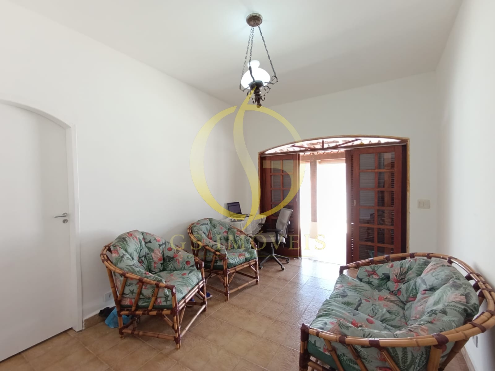 Casa para locação comercial ou residêncial no bairro Jardim Primavera em Caraguatatuba - Foto 4