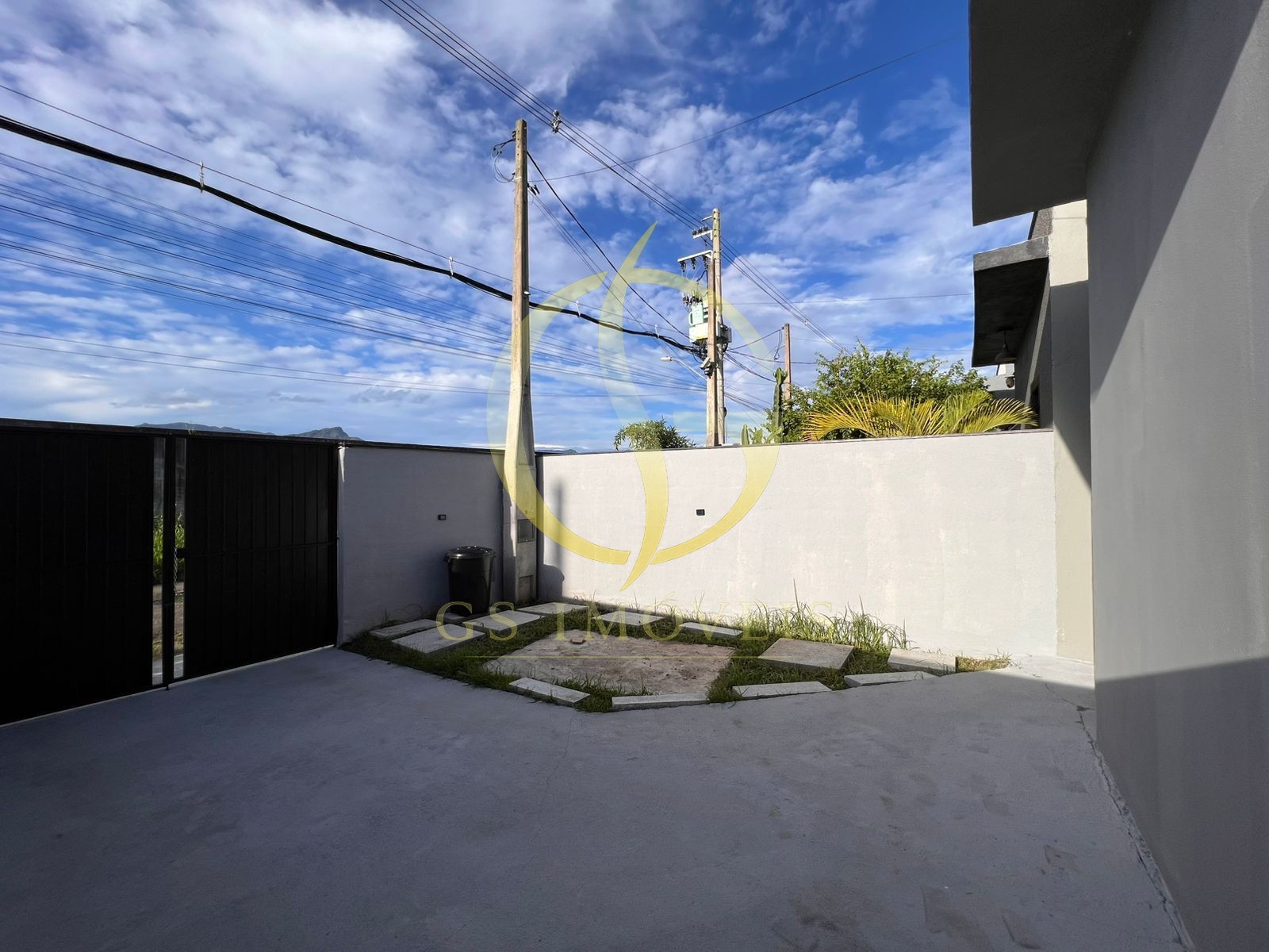 Casa com Solarium mobiliada à Venda  R$ 370.000  Golfinhos, Caraguatatuba - Foto 3