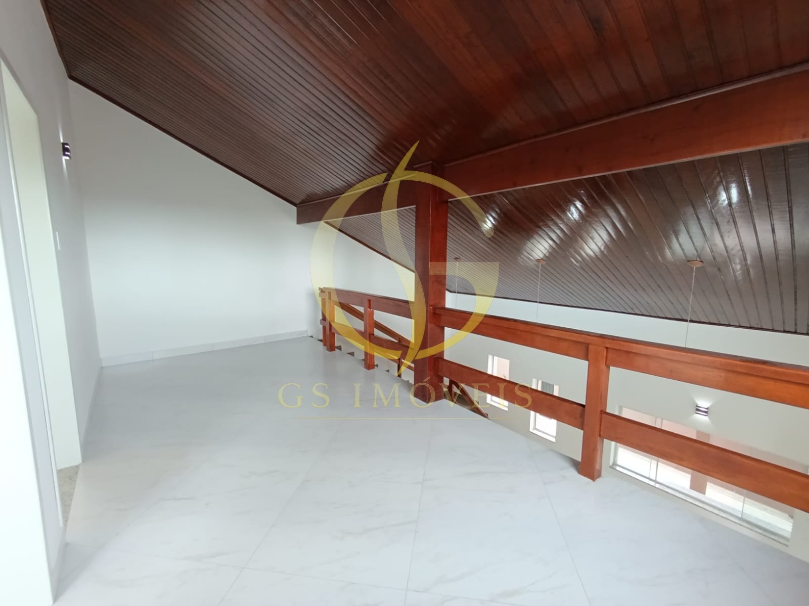 Casa á venda com 184m² de área construída ideal para residência ou comercio - Foto 4