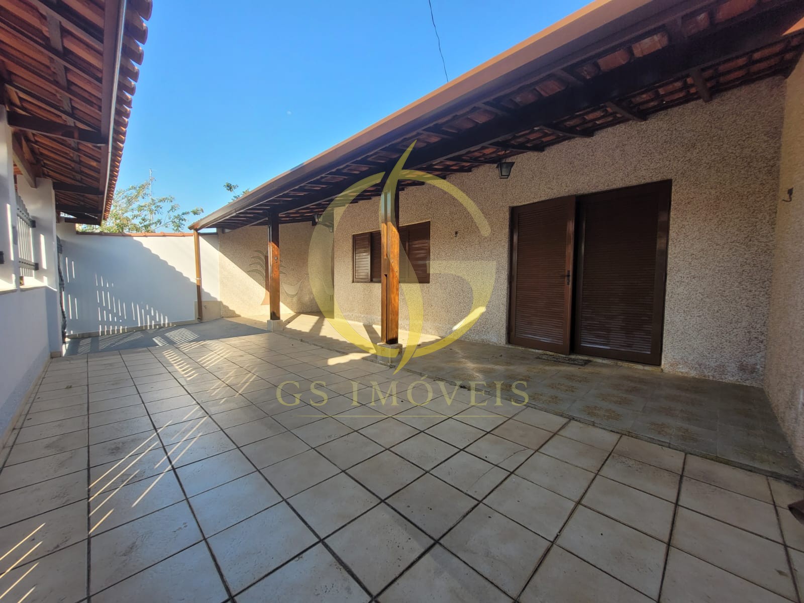 Casa à venda, à 200m da Praia das Palmeiras - Foto 4