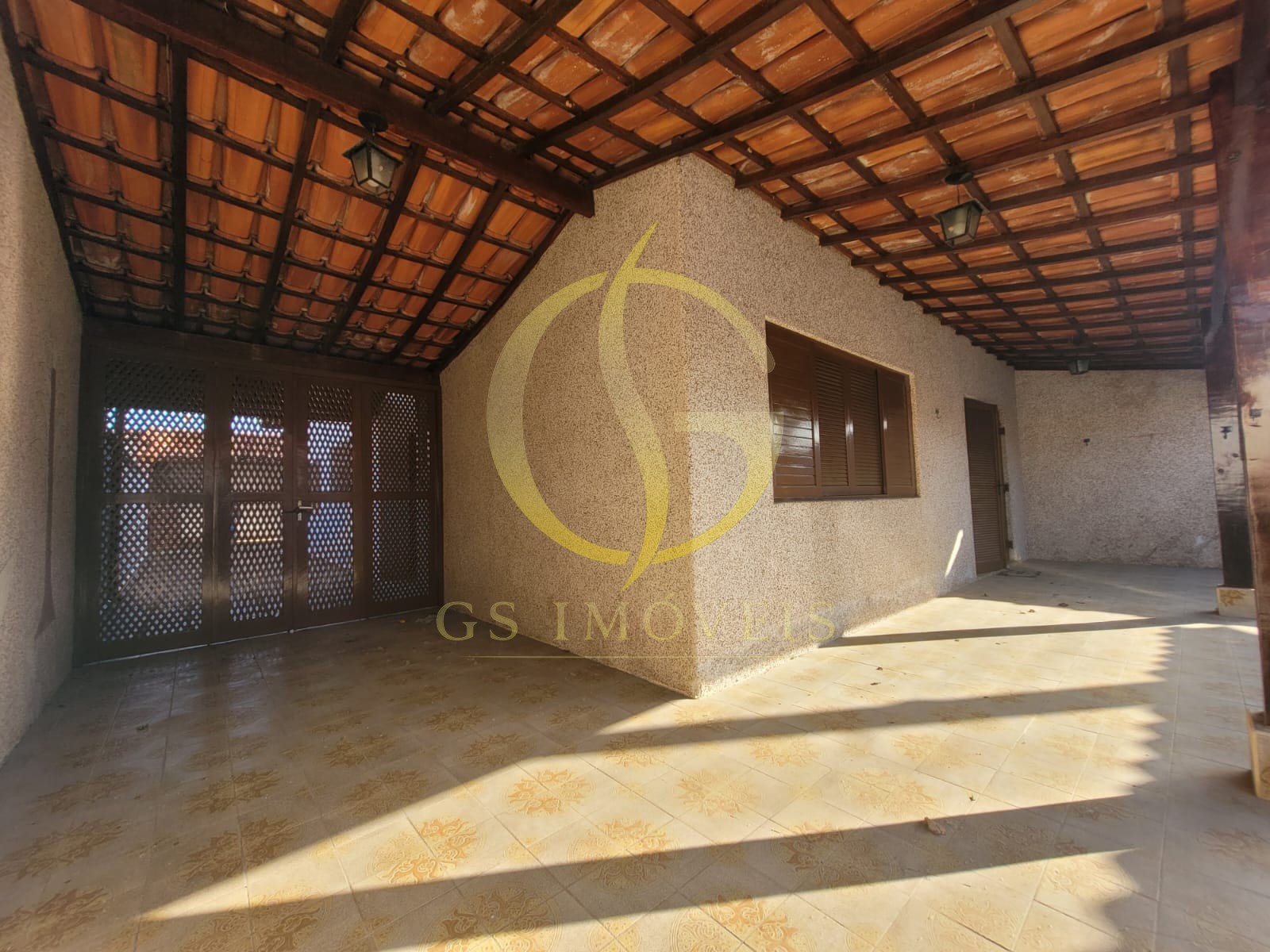 Casa à venda, à 200m da Praia das Palmeiras - Foto 2