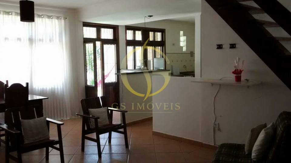 Sobrado à venda na Martim de Sá, poucos metros da praia - Foto 3