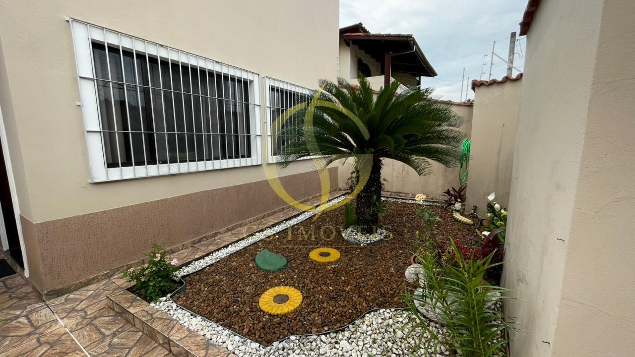 Sobrado á venda no bairro Sumaré em Caraguatatuba com 3 dormitórios - Foto 2