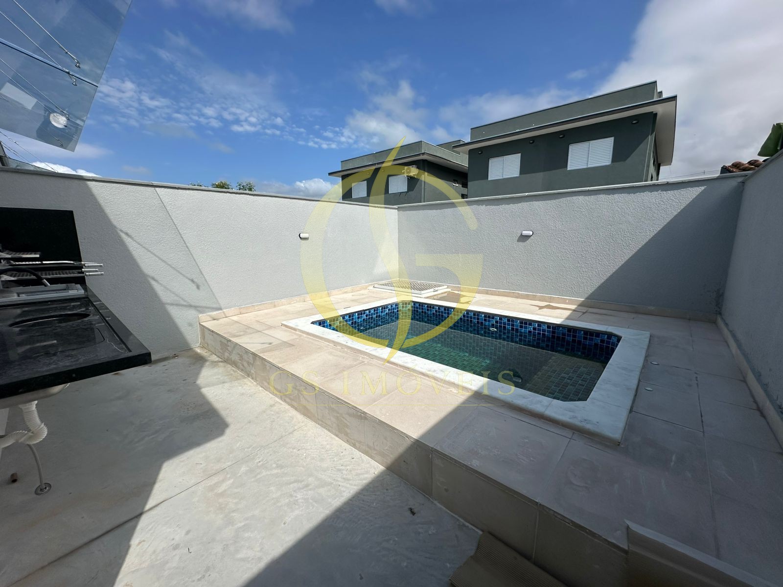 Oportunidade | Casa à Venda | R$ 430.000,00 | Golfinhos - Foto 2
